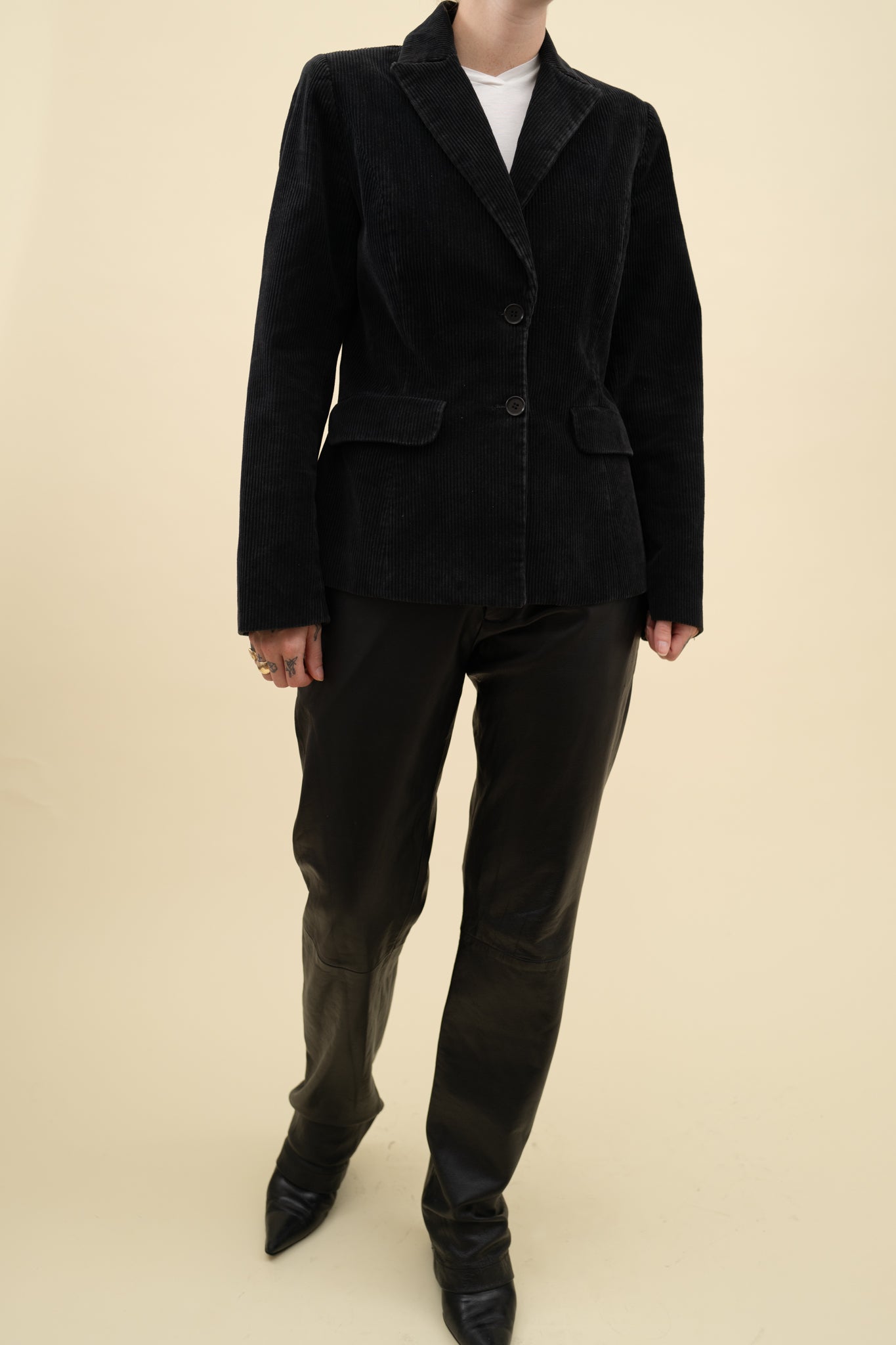 AMAYA ARZUAGA CORDUROY BLAZER