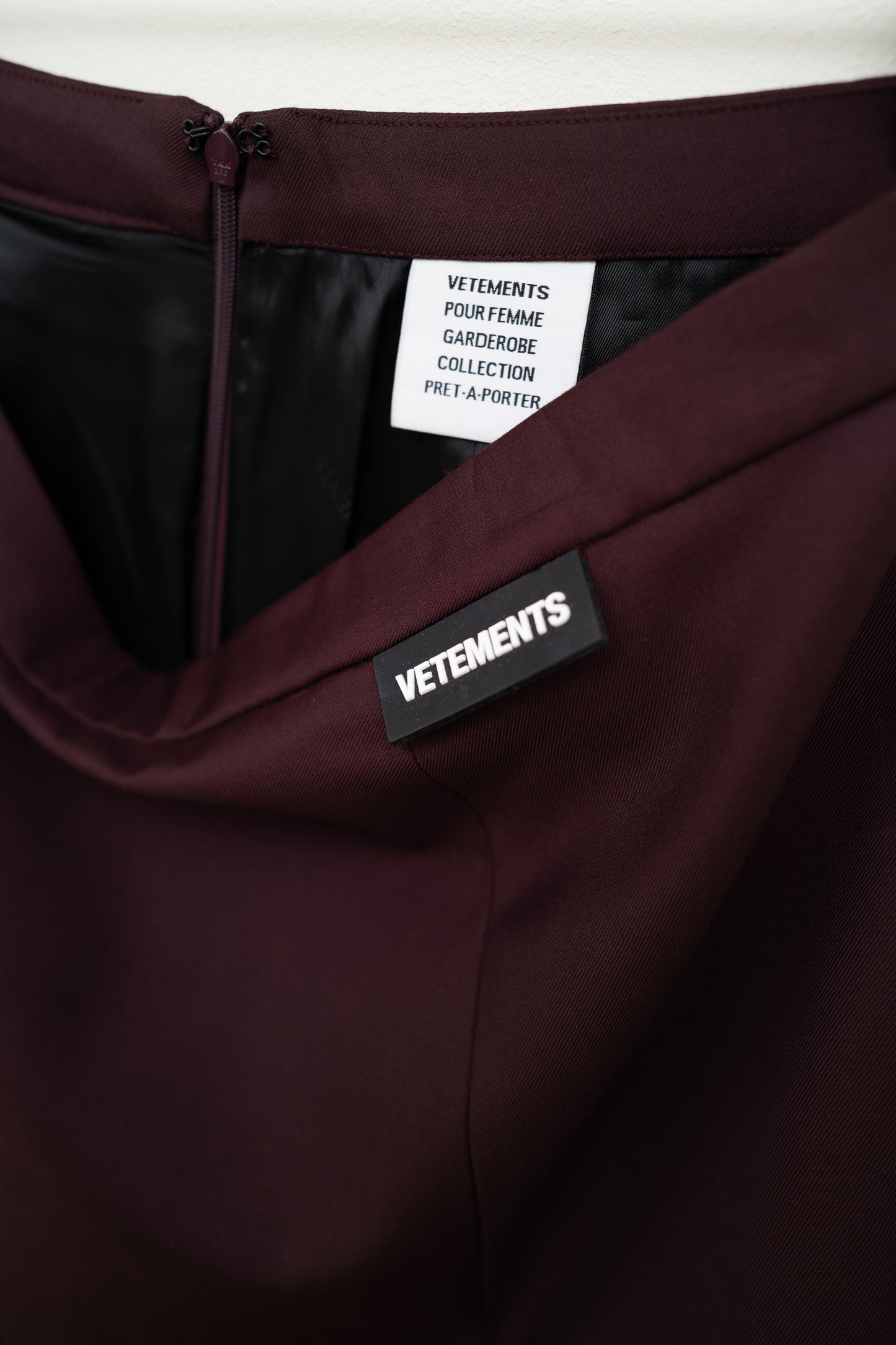 VETEMENTS ASYMMETRICAL SKIRT