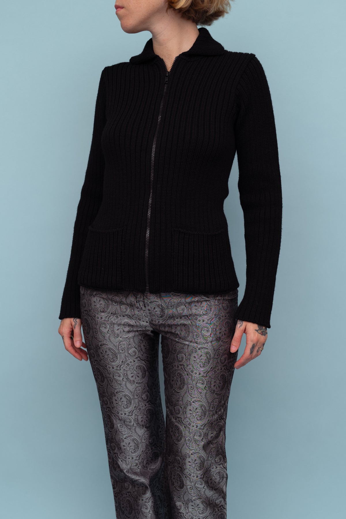AGNES B. ZIP UP SWEATER