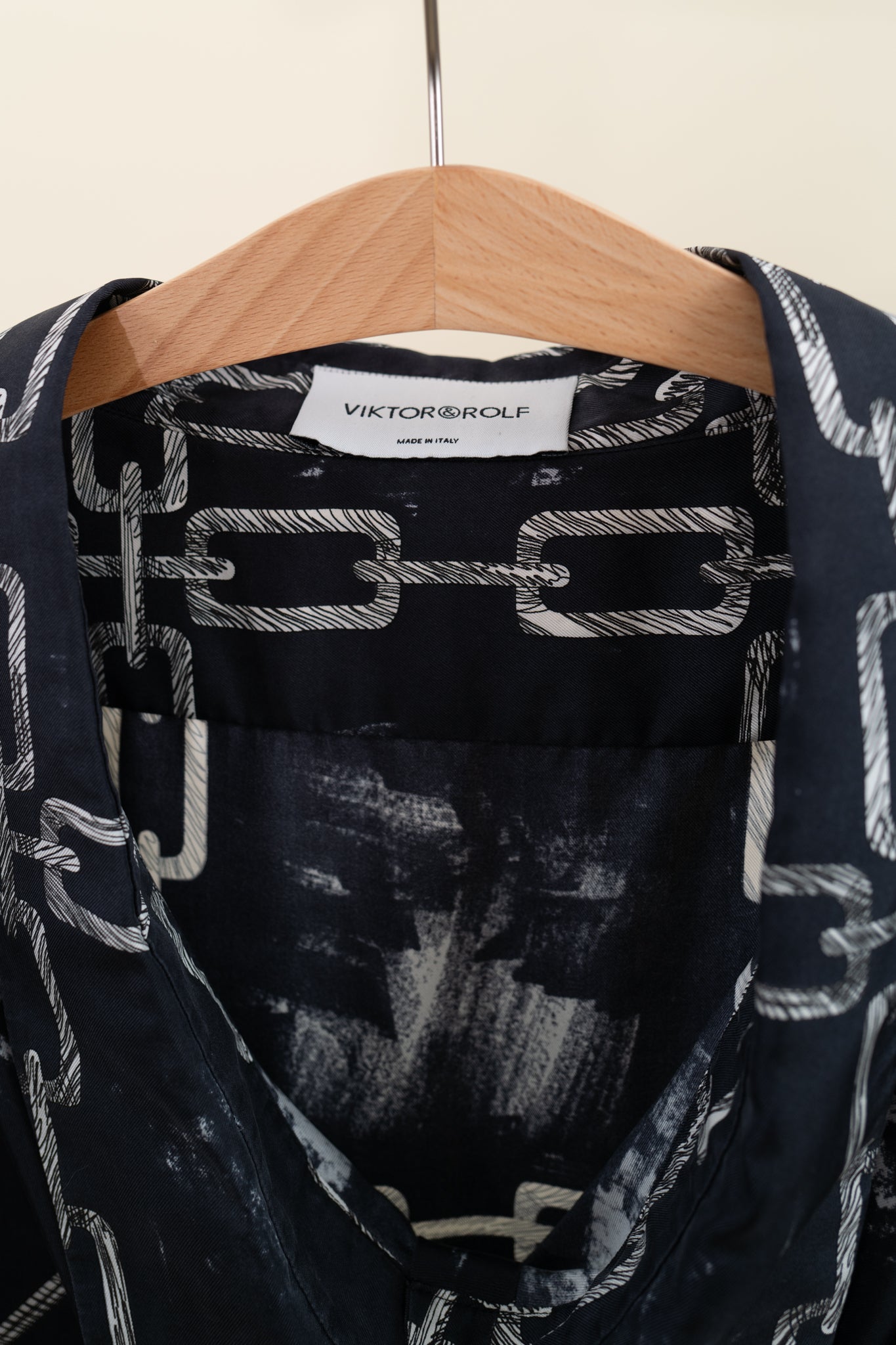 VIKTOR & ROLF CHAIN PRINT TOP