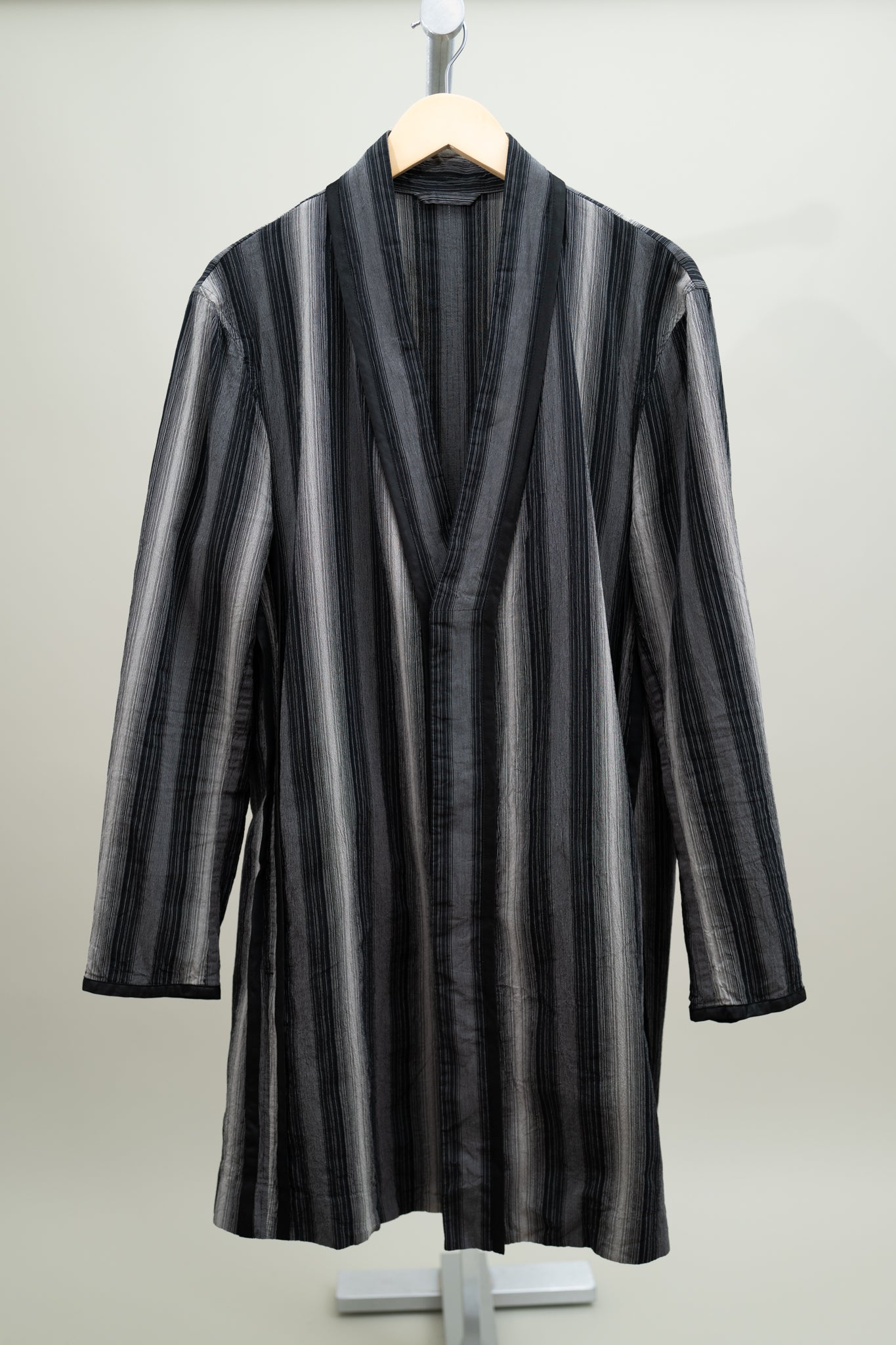ISSEY MIYAKE STRIPED JACKET
