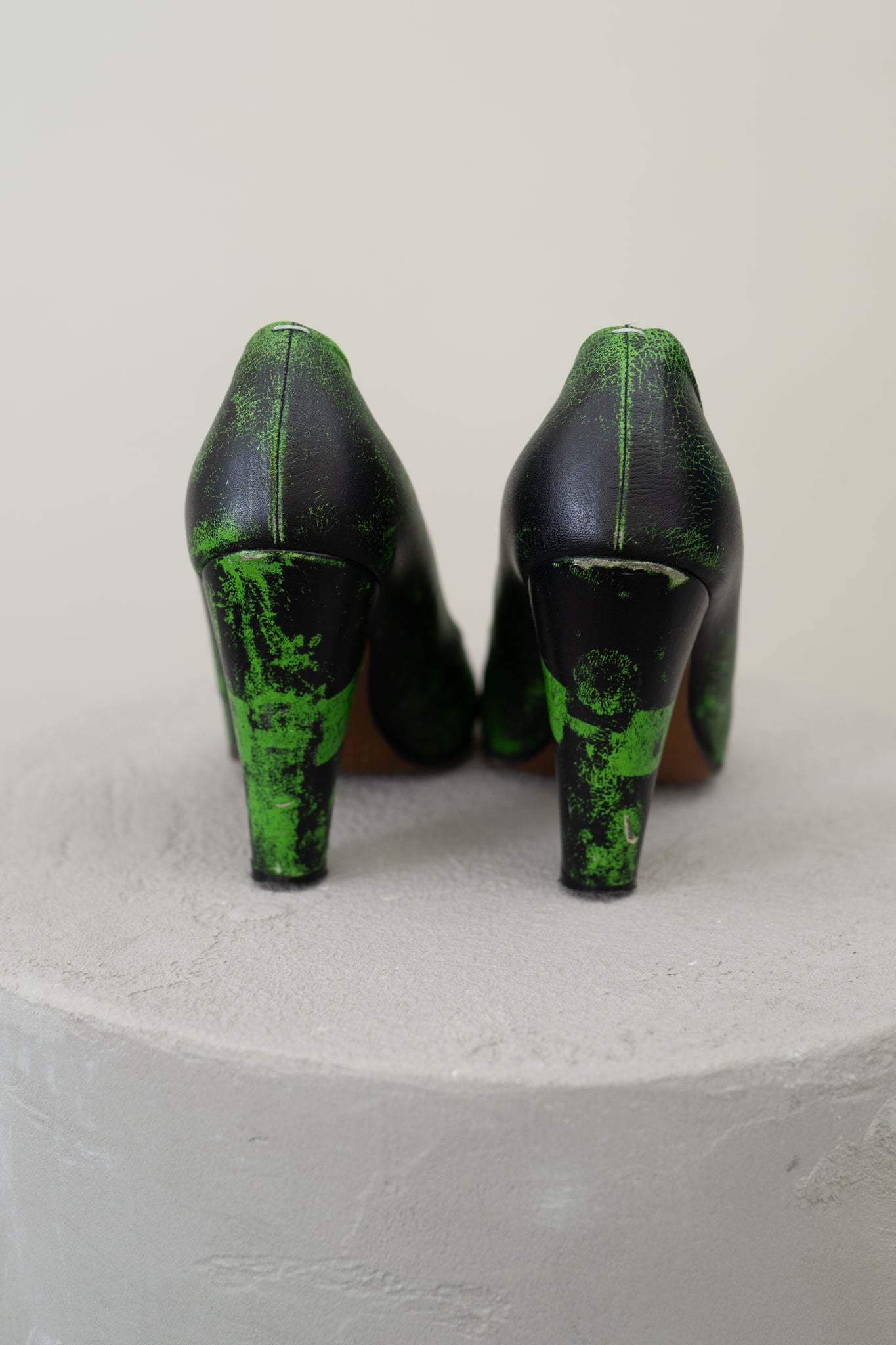 MARGIELA FW 2007 SPRAY PAINT HEELS