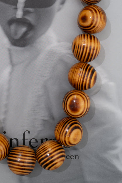 VINTAGE BEADED NECKLACE