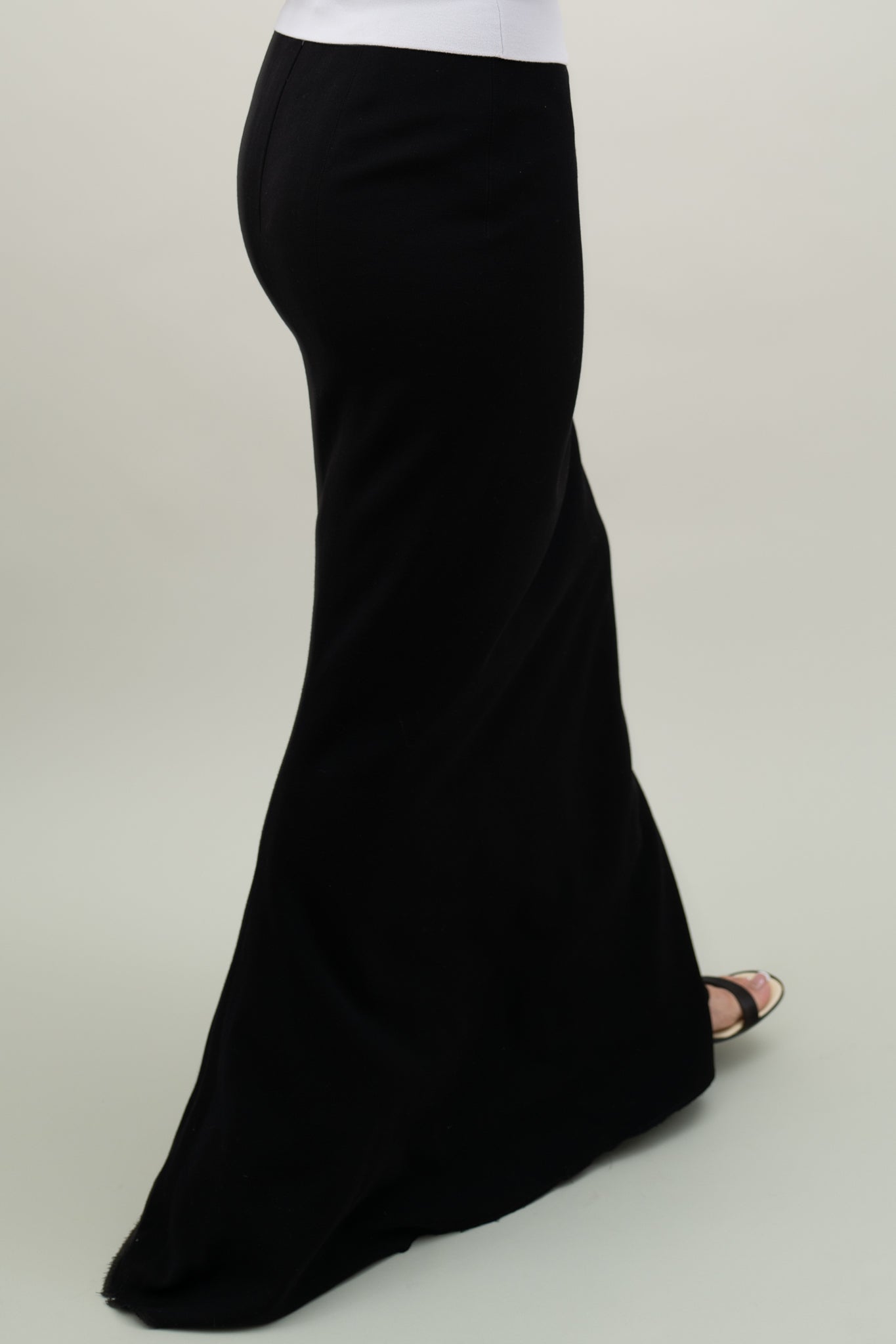 ALAIA FITTED MAXI SKIRT