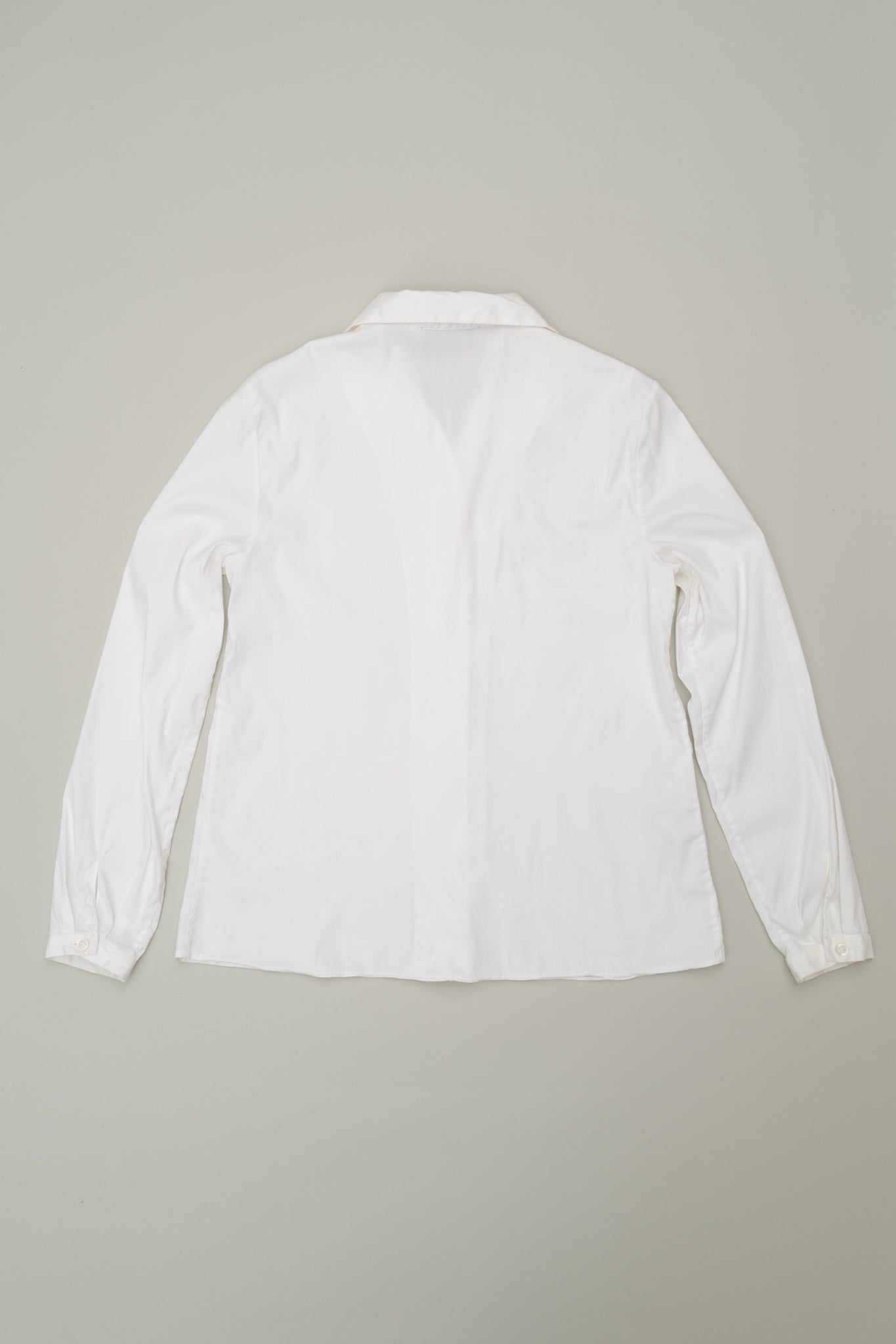 PRADA BUTTON UP