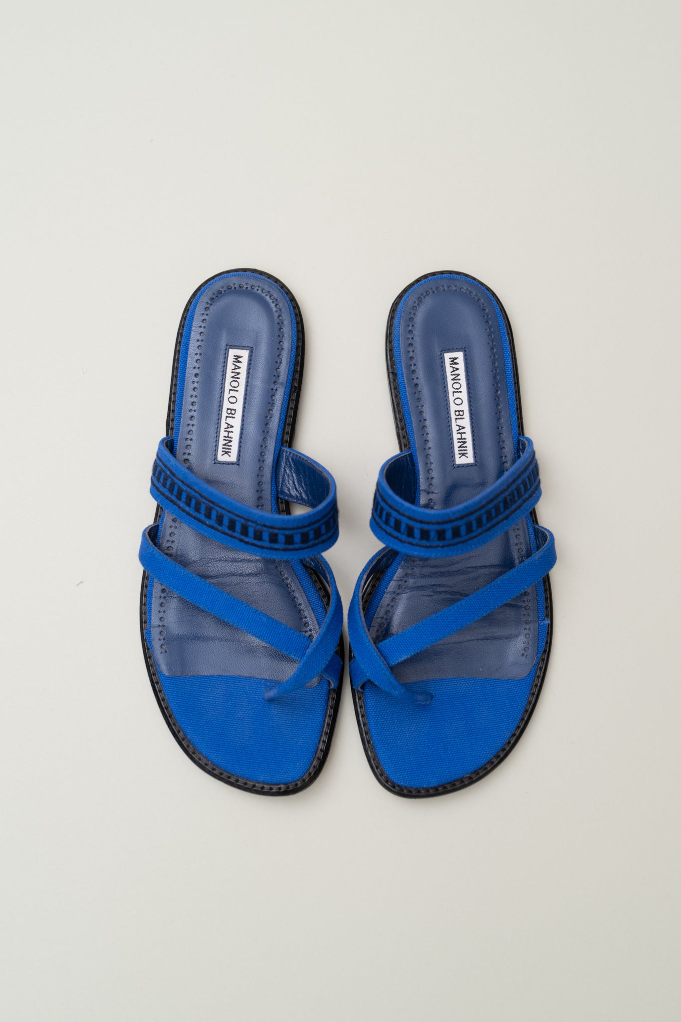 MANOLO BLAHNIK SUSA SANDALS