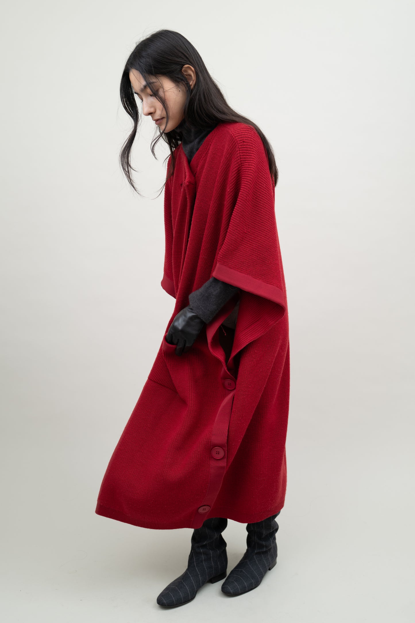 SALVATORE FERRAGAMO KNIT SHAWL