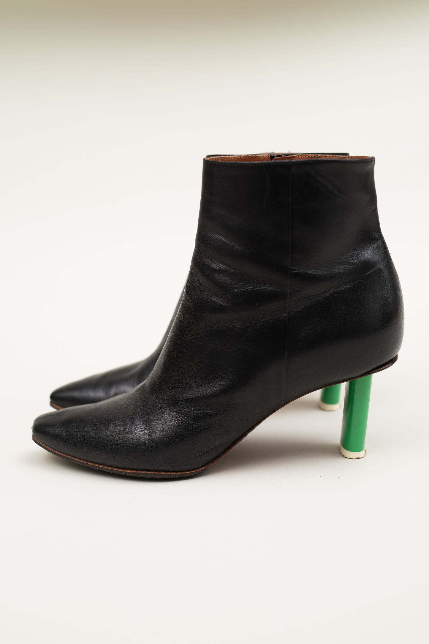 VETEMENTS LIGHTER HEEL BOOTS