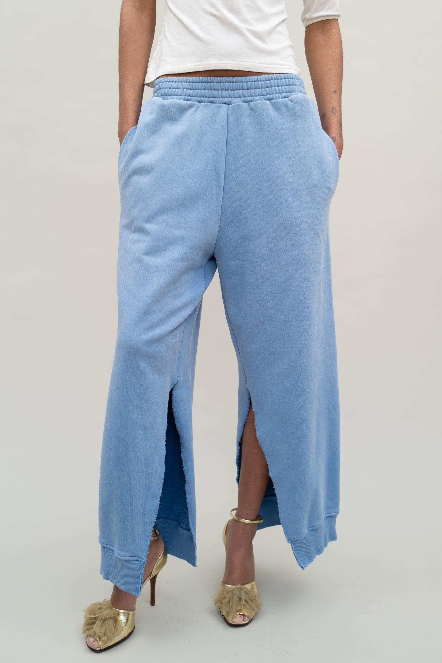 MM6 CUT OPEN SWEATS, 2022