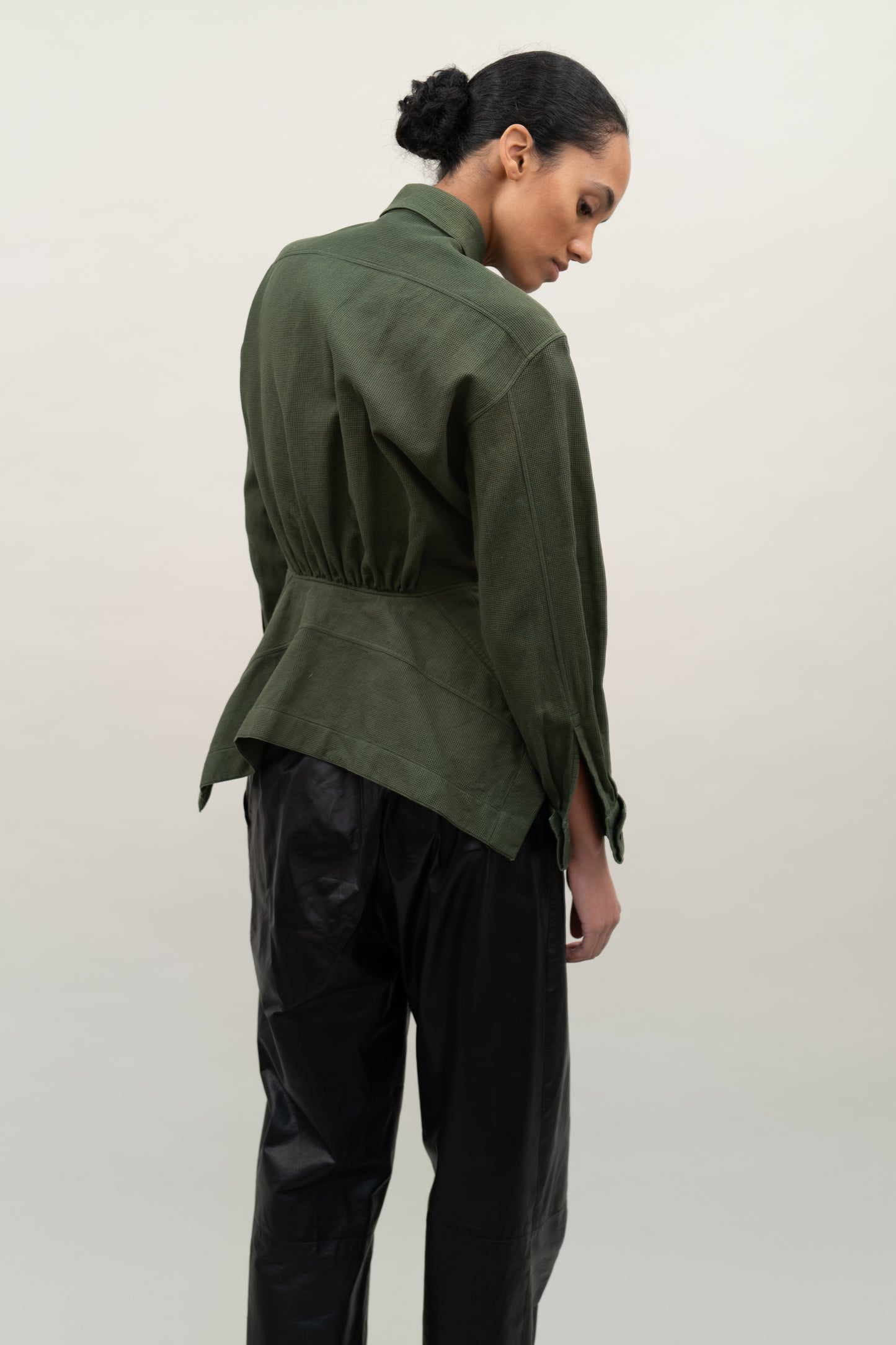 ALAIA FITTED BUTTON UP