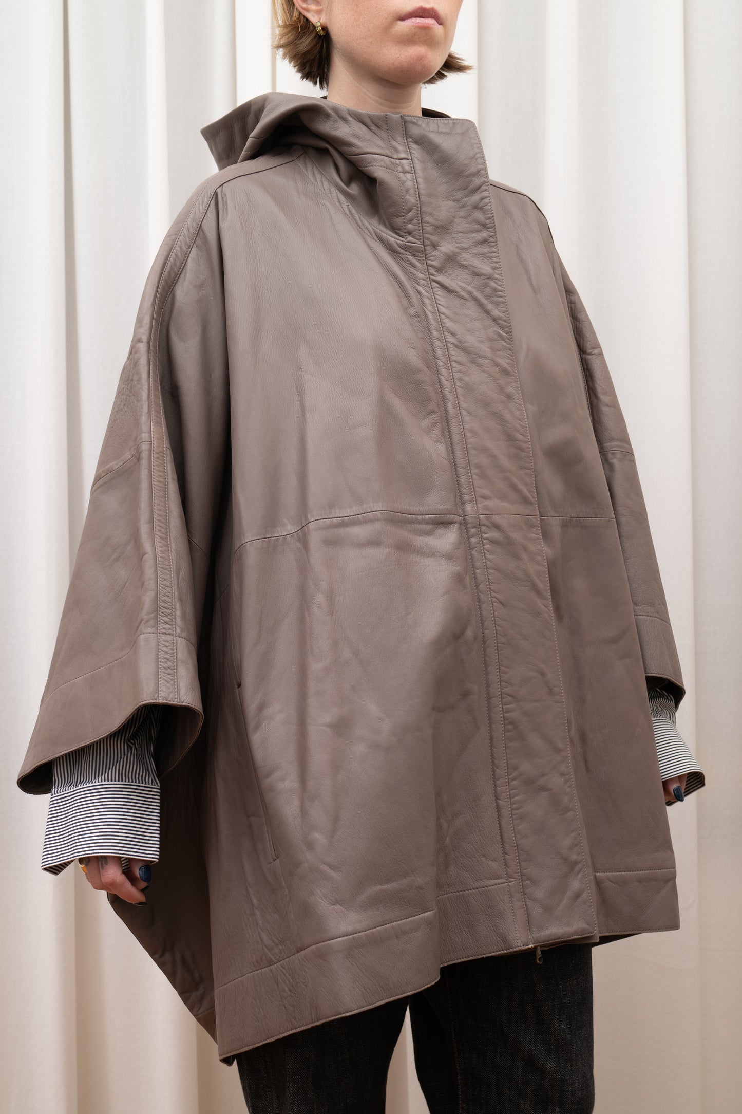 BALLY LEATHER PONCHO