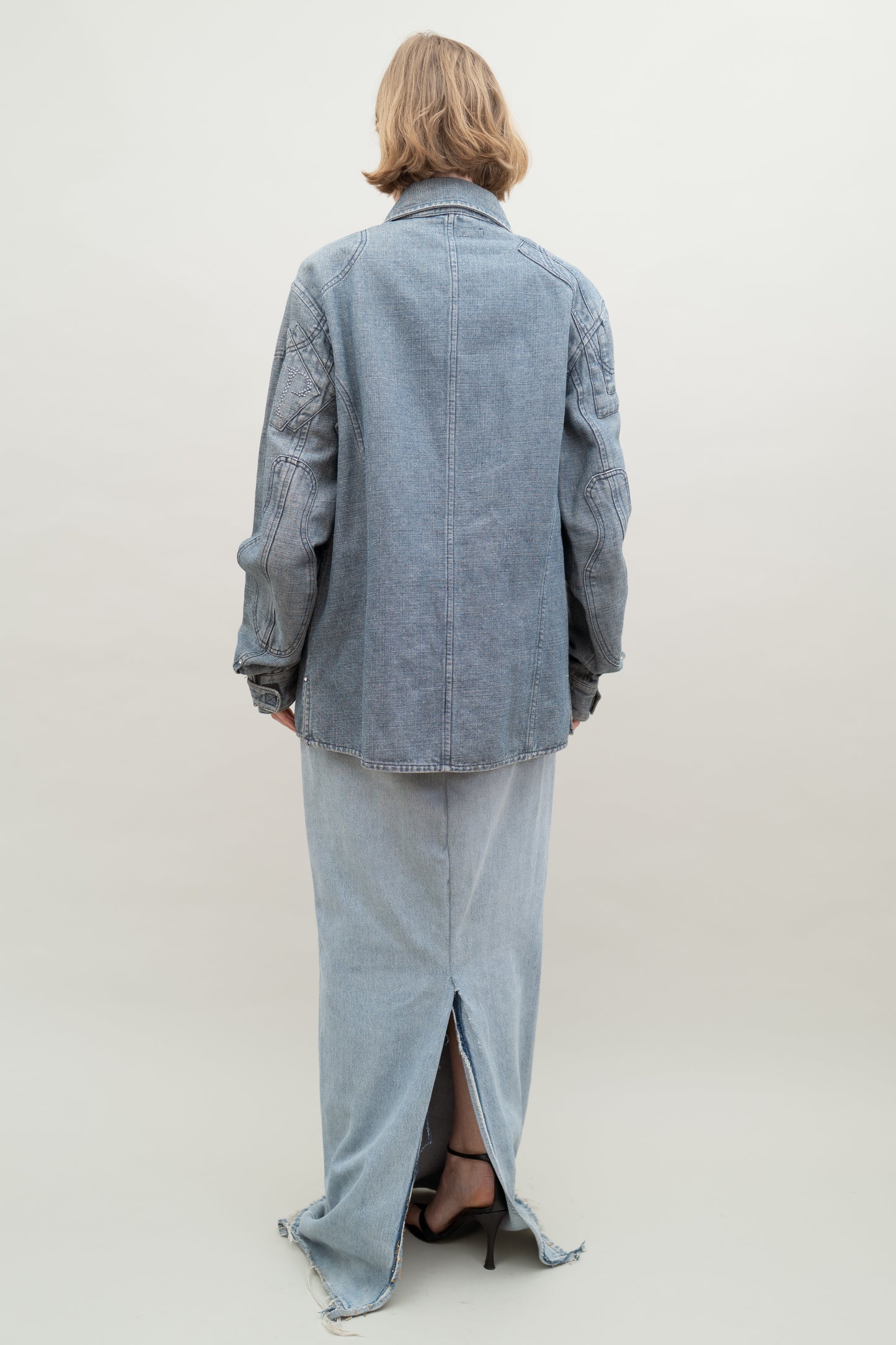 VOYAGE PASSION DENIM BUTTON UP