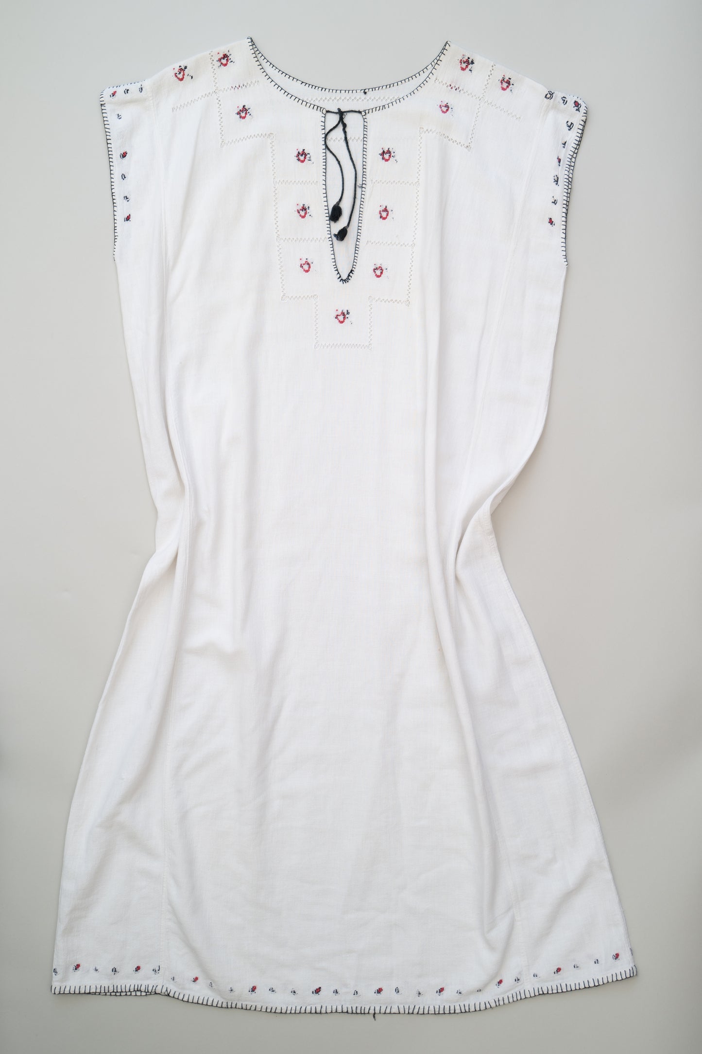 ANTIQUE HUNGARIAN DRESS