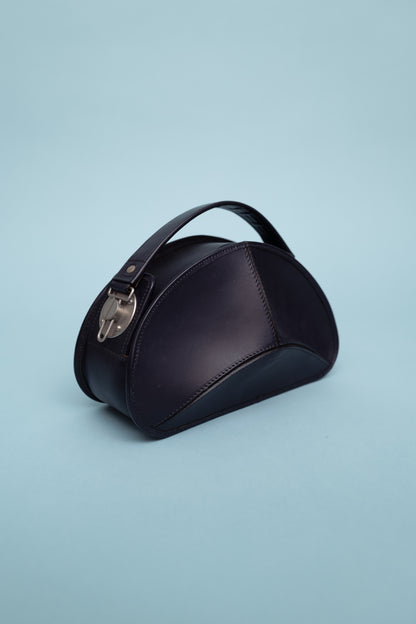 ISSEY MIYAKE HANDBAG