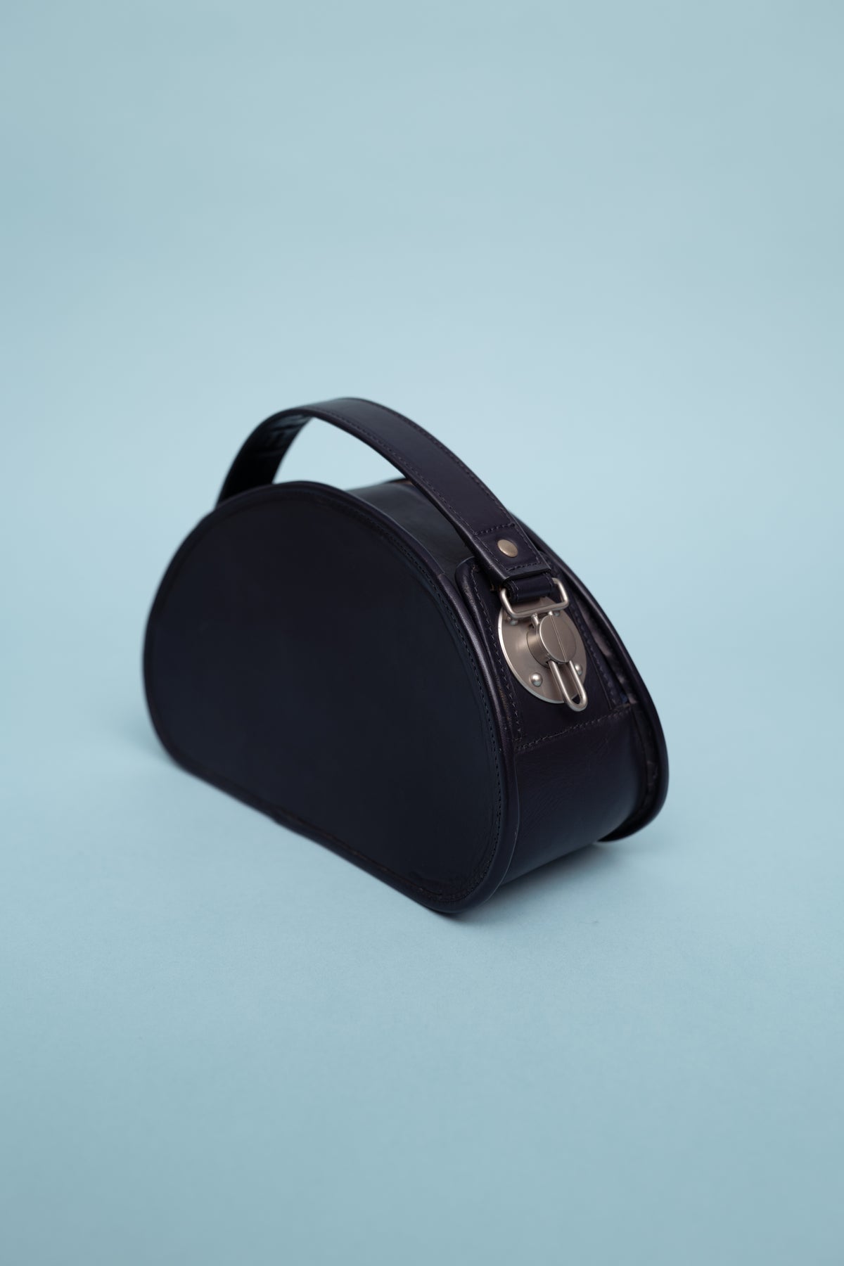 ISSEY MIYAKE HANDBAG