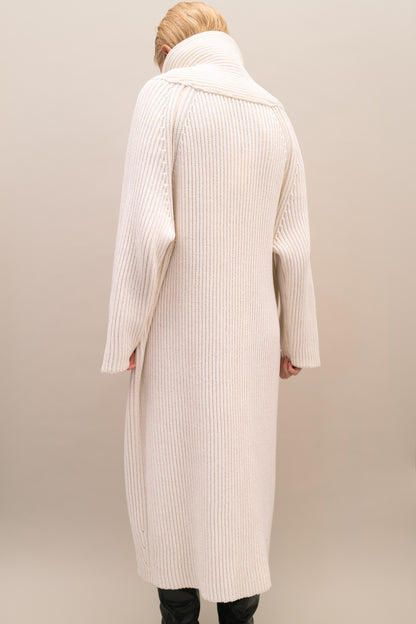 OVERSIZED HEAVY KNIT DRESS