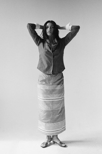 AGNES B. BUTTON UP